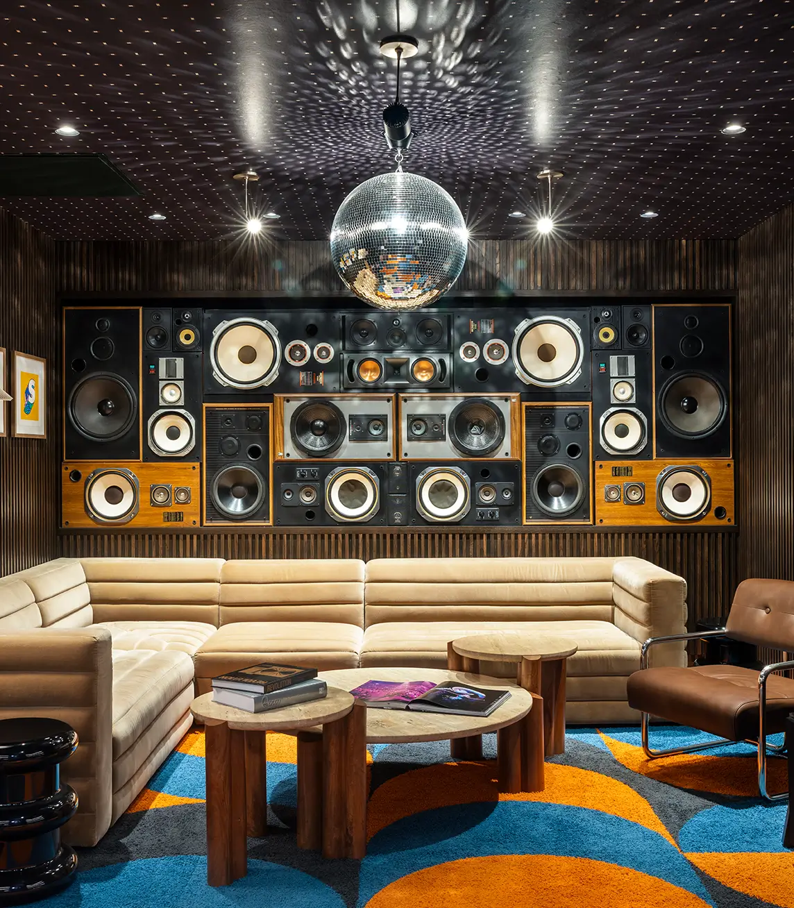 resident lounge