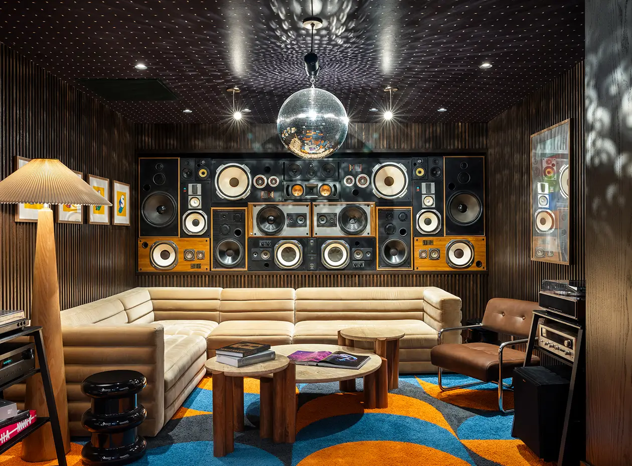 resident lounge